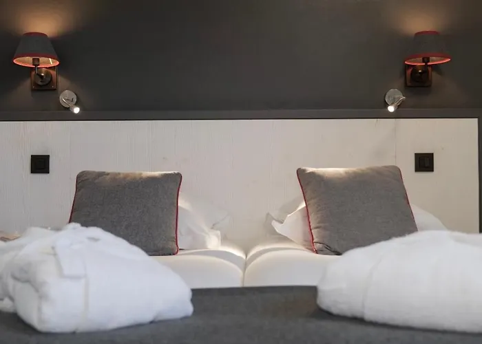 Hotel Le Faucigny - De Charme & Chamonix